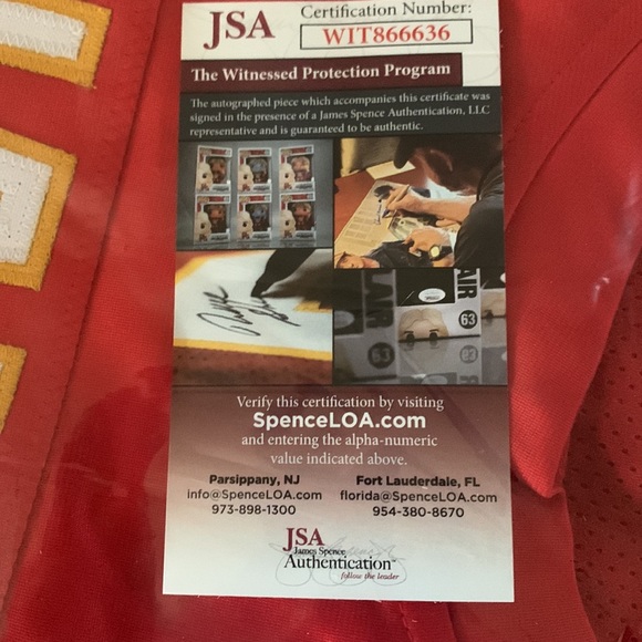 Dante Hall authenticated autographed Kansas City Chiefs Jersey - Picture 4 of 5